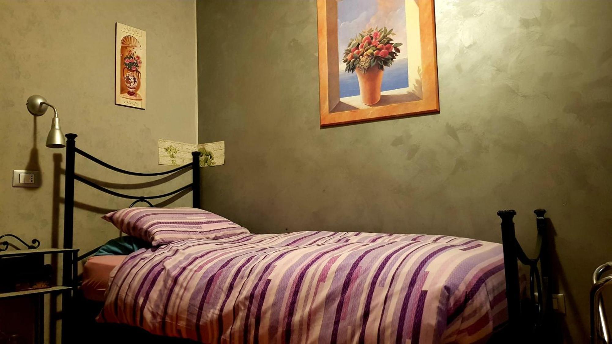 Bed And Breakfast Angolo Antico プラートラ・ペリーニャ エクステリア 写真